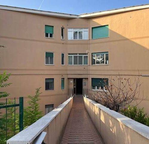 appartamento in vendita a Chieti in zona Madonna degli Angeli