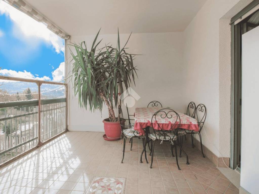 appartamento in vendita a Chieti in zona Tricalle