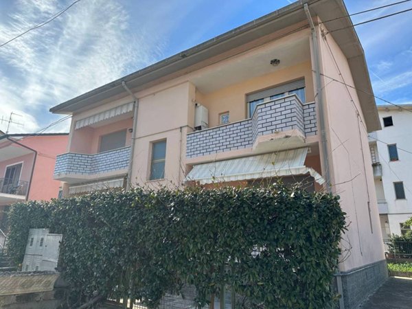 appartamento in vendita a Chieti in zona Brecciarola