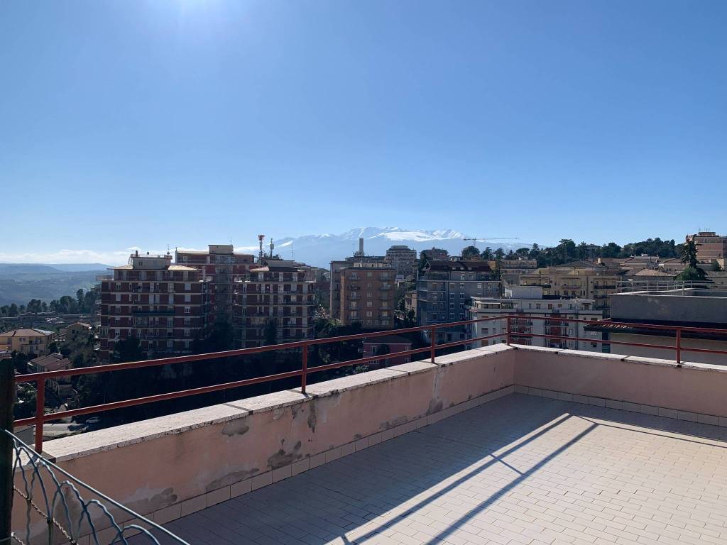 appartamento in vendita a Chieti in zona Viale Amendola