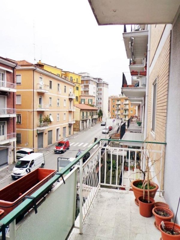 appartamento in vendita a Chieti in zona Centro Città