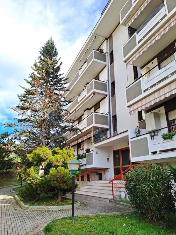 appartamento in vendita a Chieti in zona Tricalle