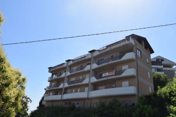 appartamento in vendita a Chieti in zona Tricalle
