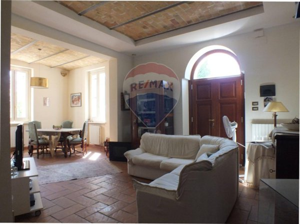 casa indipendente in vendita a Chieti in zona Centro Città