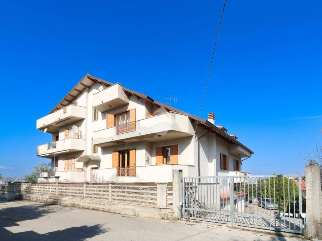 appartamento in vendita a Chieti in zona Chieti Scalo