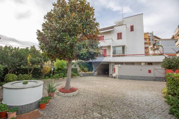 casa indipendente in vendita a Chieti