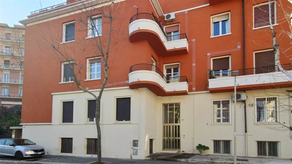 casa indipendente in vendita a Chieti in zona Viale Amendola