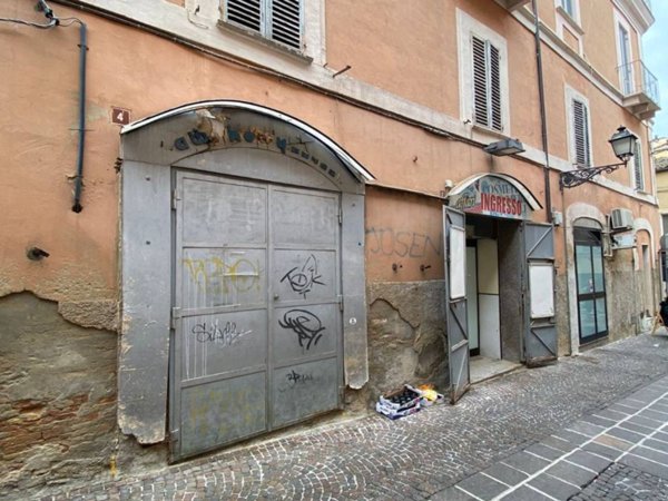 negozio in vendita a Chieti