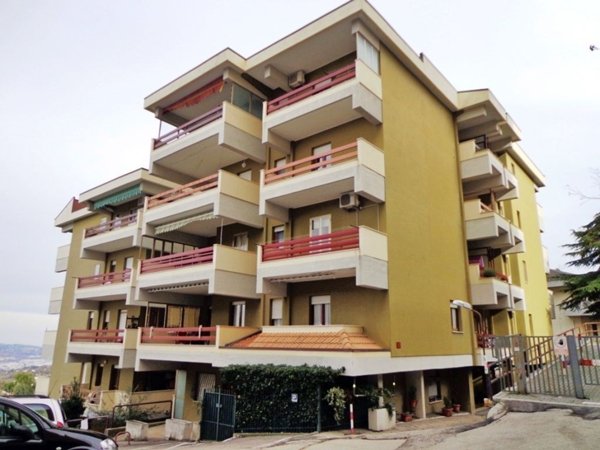 appartamento in vendita a Chieti in zona Centro Città