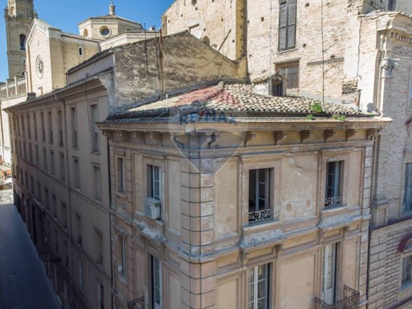 appartamento in vendita a Chieti in zona Centro Città