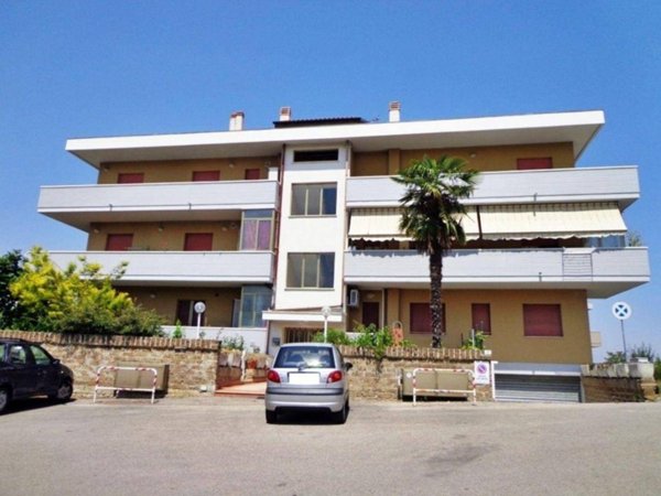 appartamento in vendita a Chieti in zona Tricalle