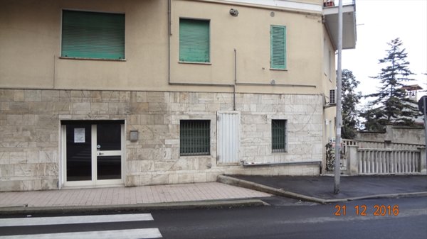 locale commerciale in vendita a Chieti