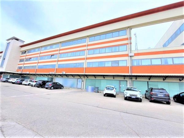 negozio in vendita a Chieti