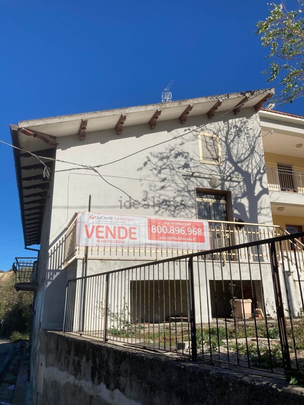 casa indipendente in vendita a Chieti in zona Chieti Scalo
