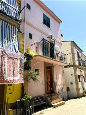 casa indipendente in vendita a Chieti