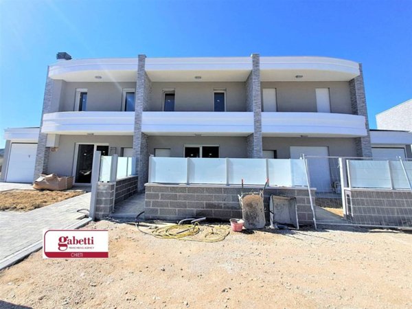 casa indipendente in vendita a Chieti