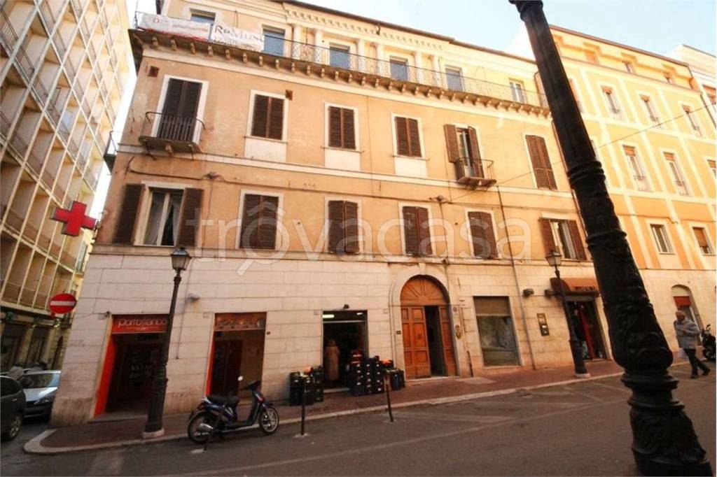 appartamento in vendita a Chieti in zona Centro Città