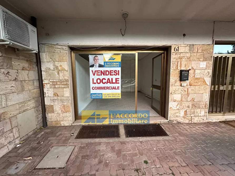 locale commerciale in vendita a Chieti in zona Centro Città