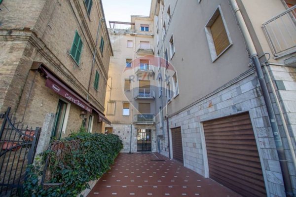 appartamento in vendita a Chieti in zona Madonna degli Angeli
