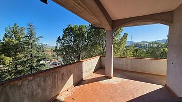 casa indipendente in vendita a Chieti in zona Brecciarola