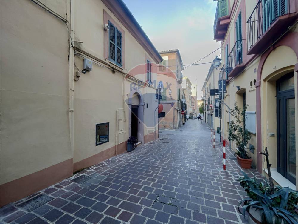appartamento in vendita a Chieti in zona Centro Città