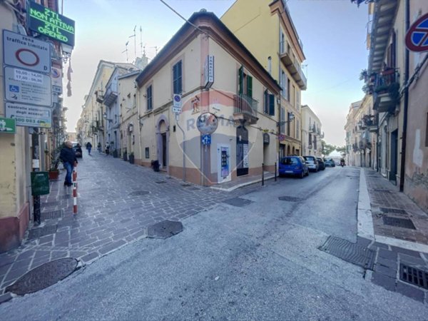 appartamento in vendita a Chieti in zona Centro Città