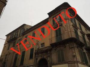 appartamento in vendita a Chieti in zona Centro Città