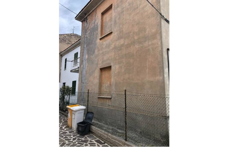 casa indipendente in vendita a Chieti