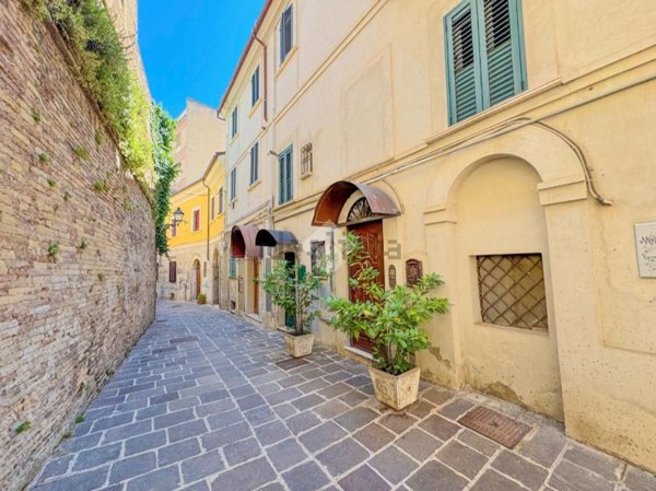 appartamento in vendita a Chieti in zona Centro Città