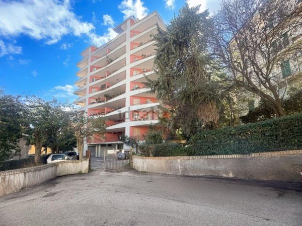 appartamento in vendita a Chieti in zona Centro Città