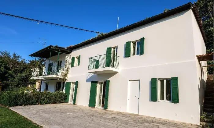 casa indipendente in vendita a Chieti