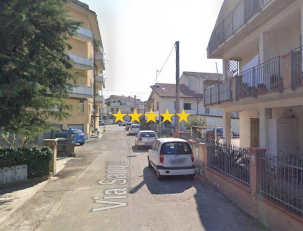 appartamento in vendita a Chieti in zona Brecciarola