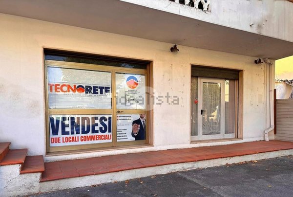 locale commerciale in vendita a Chieti in zona Chieti Scalo