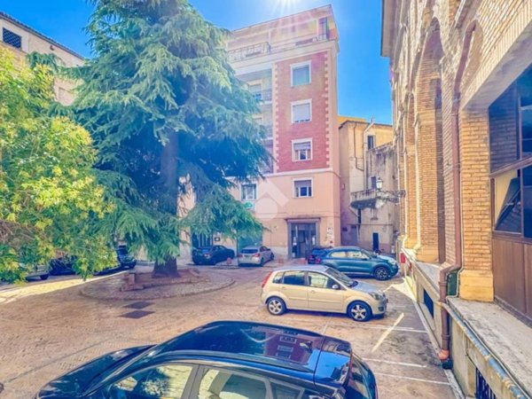 appartamento in vendita a Chieti in zona Centro Città