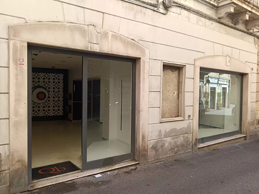 negozio in vendita a Chieti in zona Centro Città