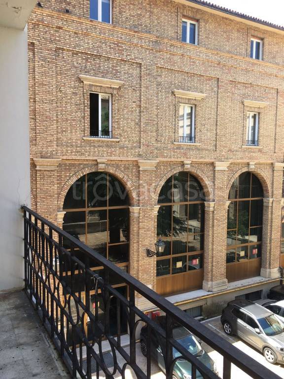 appartamento in vendita a Chieti in zona Centro Città
