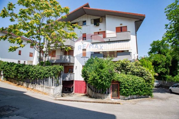 appartamento in vendita a Chieti in zona Tricalle