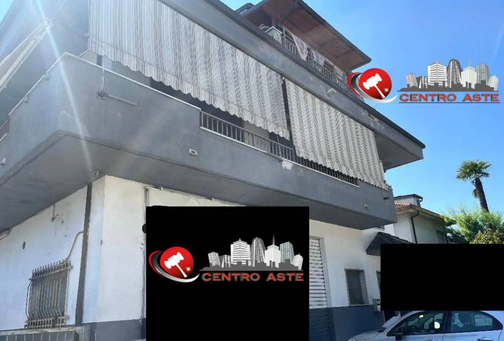 negozio in vendita a Chieti in zona Chieti Scalo