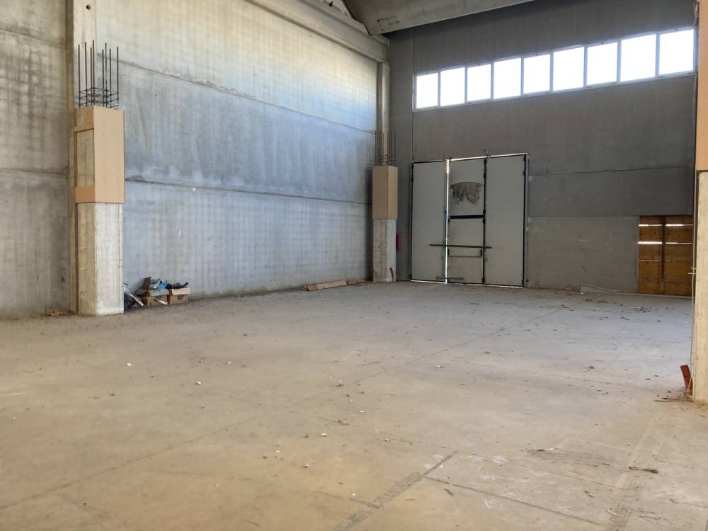 capannone in vendita a Chieti in zona Centro Città