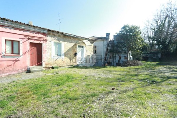 casa indipendente in vendita a Chieti in zona Chieti Scalo