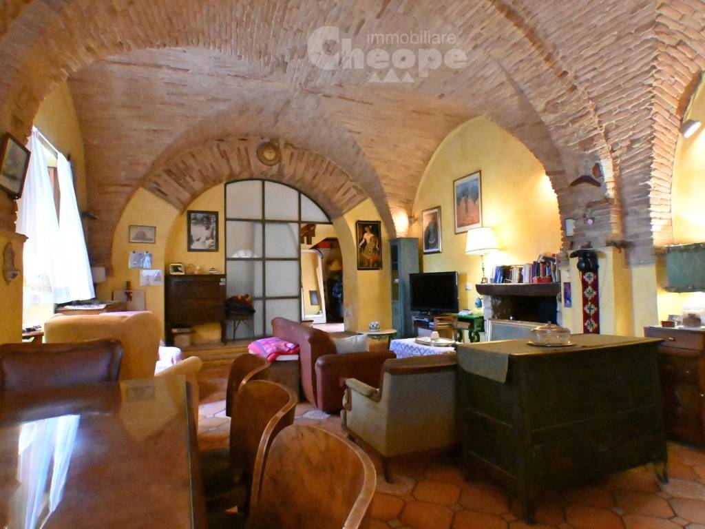 casa indipendente in vendita a Chieti in zona Centro Città