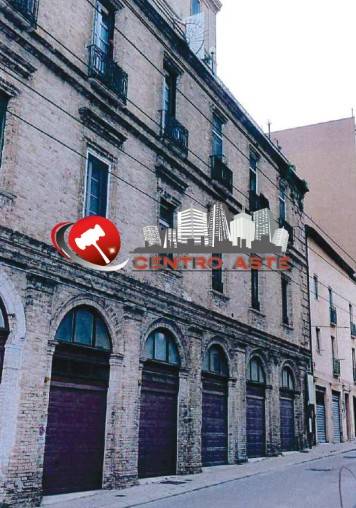 casa indipendente in vendita a Chieti
