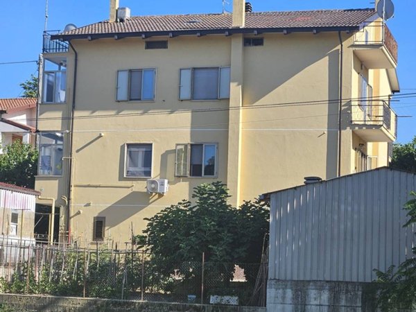 appartamento in vendita a Chieti in zona Brecciarola