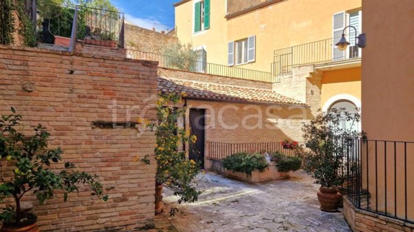 appartamento in vendita a Chieti in zona Centro Città