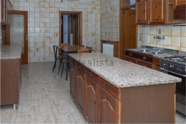 appartamento in vendita a Chieti in zona Brecciarola