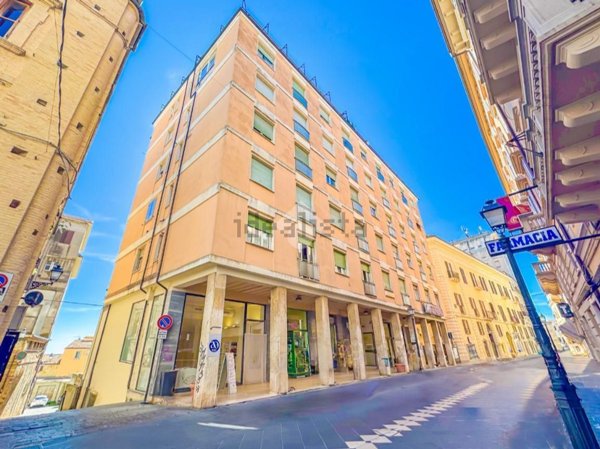 appartamento in vendita a Chieti in zona Centro Città