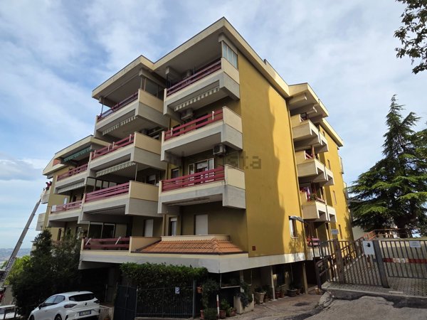 appartamento in vendita a Chieti in zona Centro Città