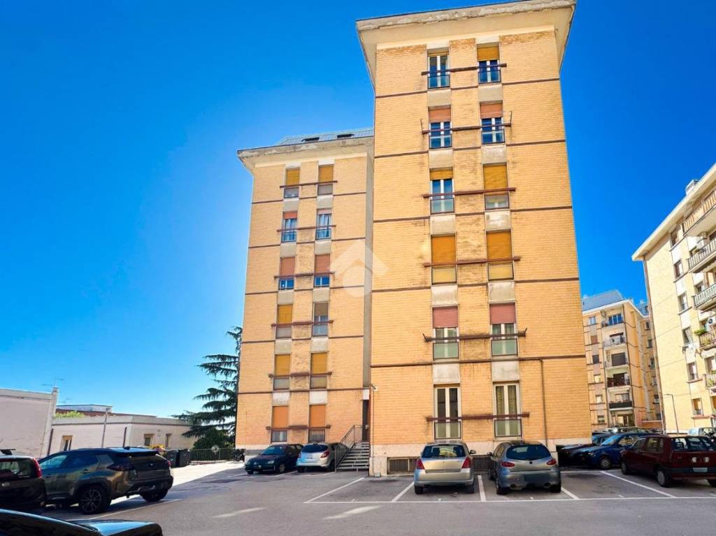 appartamento in vendita a Chieti in zona Centro Città