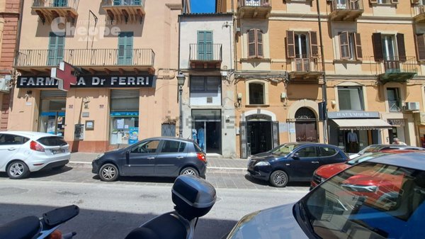 locale commerciale in vendita a Chieti in zona Centro Città