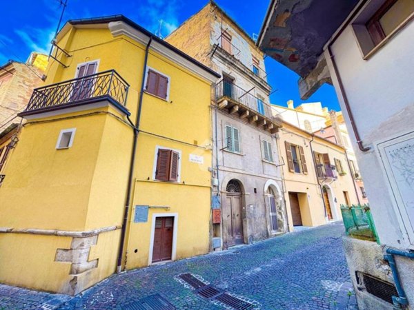 appartamento in vendita a Chieti in zona Centro Città